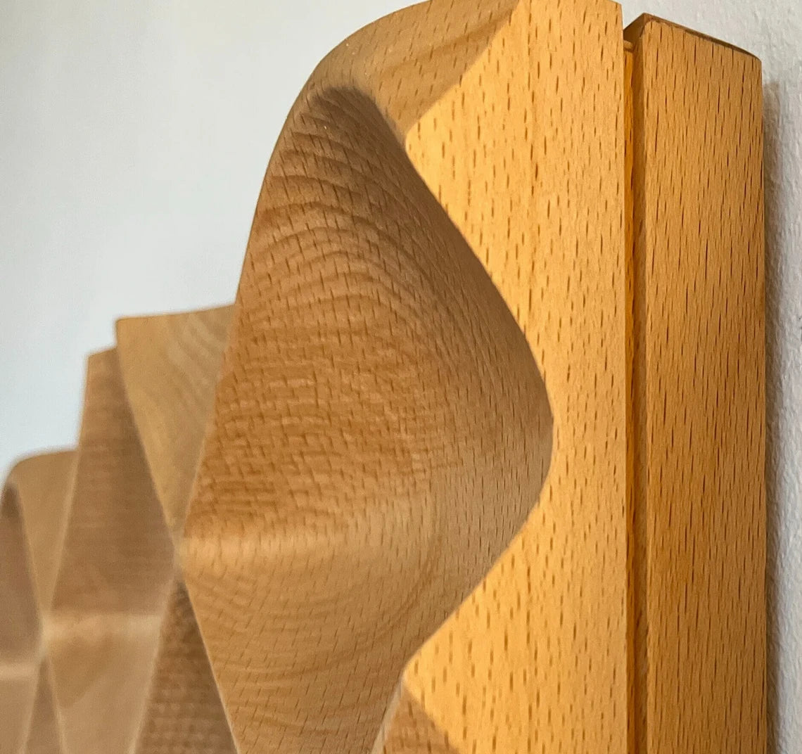 Calmphonie - Premium acoustic diffuser made of beech wood 